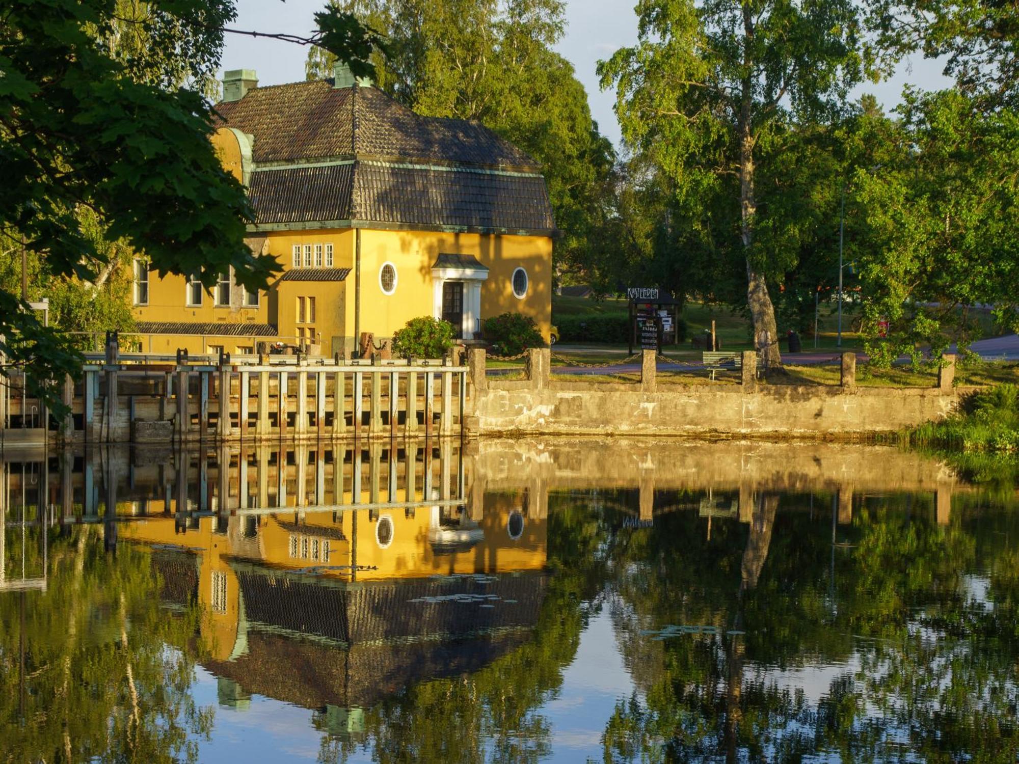 Kustleden Vandrarhem Albergue Strömsbruk Exterior foto